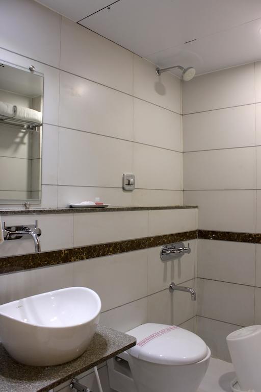 Hotel Ashray Inn Ahmedabad Cameră foto